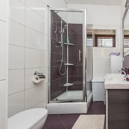 Tower With Private Pool, Sauna And Quads * Smilcic