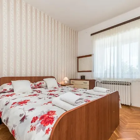 Tower With Private Pool, Sauna And Quads Villa Smilcic