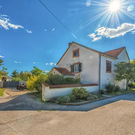 Vila Tower With Private Pool, Sauna And Quads