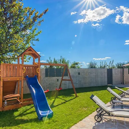 Villa Tower With Private Pool, Sauna And Quads Smilcic