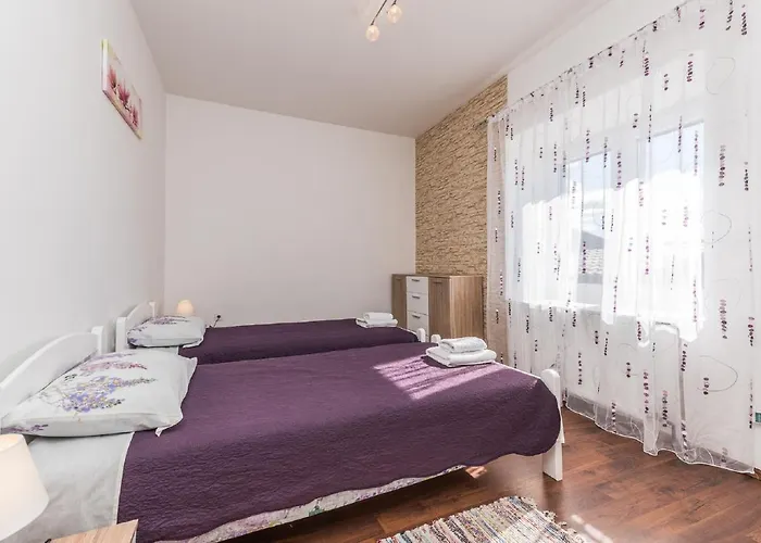 Tower With Private Pool, Sauna And Quads * Smilcic